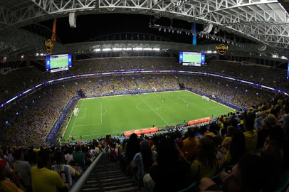 MIAMI GARDENS, FLORIDA - JULY 14: General view inside the stadium during the CONMEBOL Copa America 2024 Final match between Argentina and Colombia at Hard Rock Stadium on July 14, 2024 in Miami Gardens, Florida.   Megan Briggs/Getty Images/AFP (Photo by Megan Briggs / GETTY IMAGES NORTH AMERICA / Getty Images via AFP)<!-- NICAID(15815267) -->