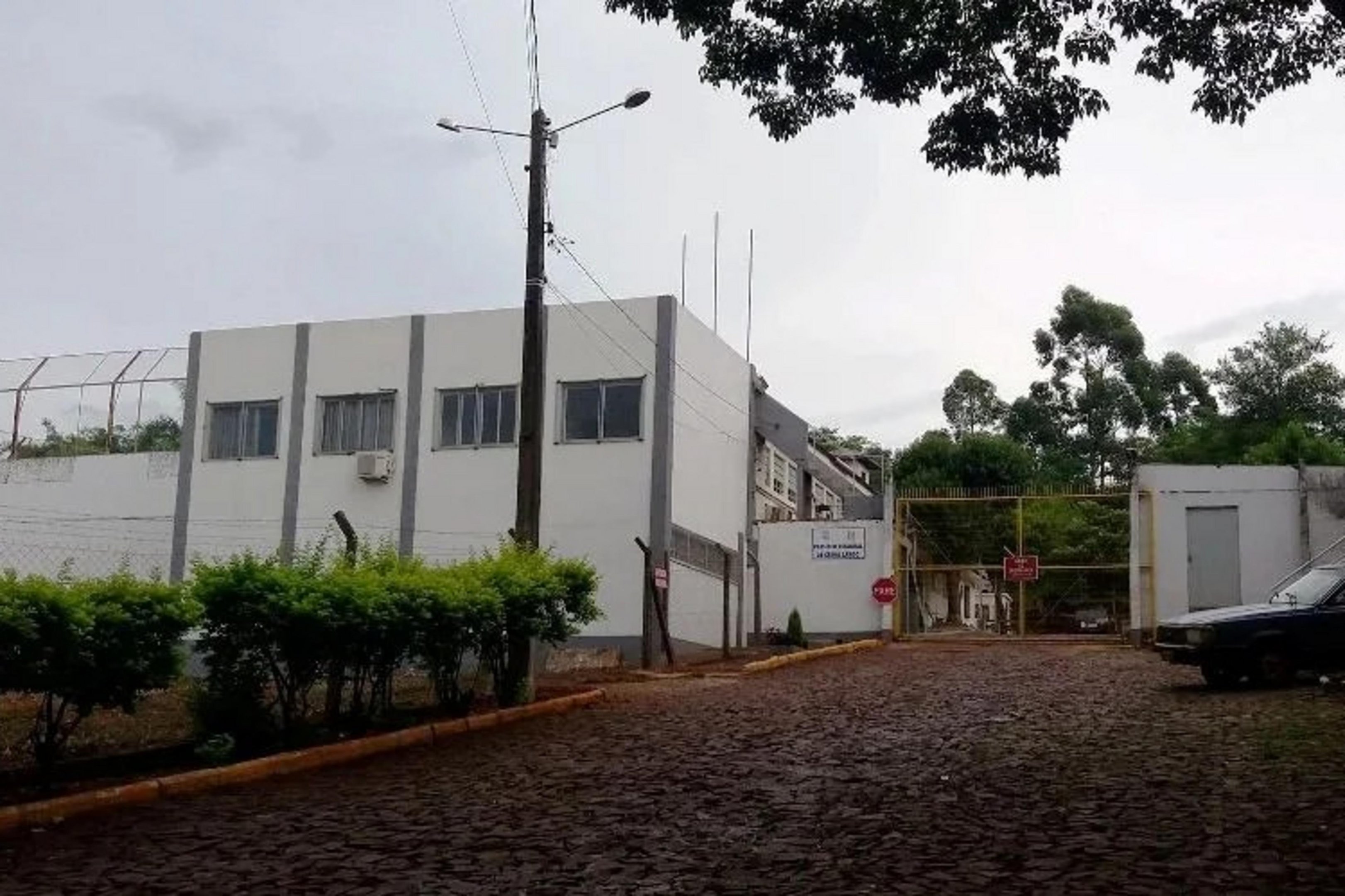 Suspeito de matar companheira a tiros em Roque Gonzales &eacute; solto