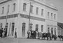 Casa Magnabosco: uma loja temporária do outro lado da rua em 1937