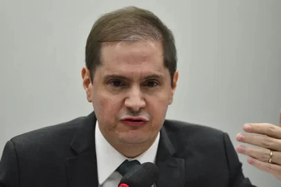 O ex-advogado-geral da União Bruno Bianco (foto) confirmou, nesta quinta-feira (29), no Supremo Tribunal Federal (STF), que o então presidente Jair Bolsonaro o indagou, em reunião após as eleições de 2022, sobre algum problema que pudesse ser usado para reverter o resultado das urnas.. <!-- NICAID(16048078) -->