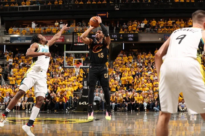 JOE MURPHY / NBAE / GETTY IMAGES / GETTY IMAGES VIA AFP