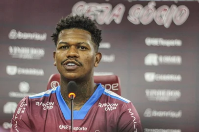Caxias apresenta volante Emerson Souza para a sequência de Série C 2024.<!-- NICAID(15749283) -->