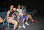 "Assim as crianças aproveitam melhor", diz mãe de meninos autistas ao levá-los a uma sessão de cinema adaptada, em Caxias