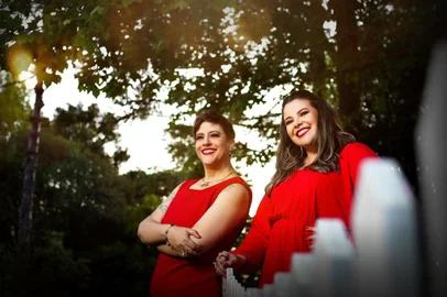 Magia dos Encontros apresenta Concerto de Natal com a Orquestra Municipal de Sopros e as solistas Tatiéli Bueno e Fran Duarte<!-- NICAID(15612929) -->
