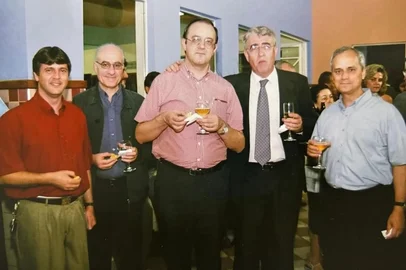 Papa Leão XIV - Frei Robert Prevost - Comemoração dos 70 anos do Colégio Santo Agostinho , em 2004, em Belo Horizonte.<!-- NICAID(16034726) -->