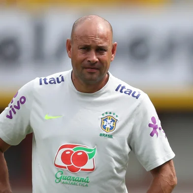 Treino em Viena no Ernst Happel Stadion. Rogério Maia, Fernando Lázaro e Sylvinho. Lucas Figueiredo/CBF. Tirada em 9 de junho de 2018<!-- NICAID(14376709) -->
