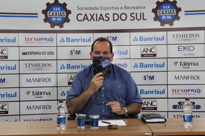 Paulo Cesar Santos, presidente do Caxias, confirmou a renovação da comissão técnica para a temporada de 2021<!-- NICAID(14670042) -->