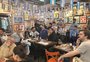 Torcedores argentinos se reúnem em Porto Alegre para acompanhar jogo da seleção; confira