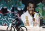 Wagner Moura, vencedor do Globo de Ouro, ganha grafite em Porto Alegre