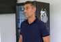 Pedro Caixinha chega ao Brasil e se reúne com Marcelo Teixeira para iniciar trabalho no Santos
