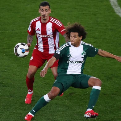 Willian Arão em ação pelo Panathinaikos<!-- NICAID(16061864) -->