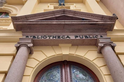 Biblioteca Pública do Estado do RS.<!-- NICAID(15325947) -->