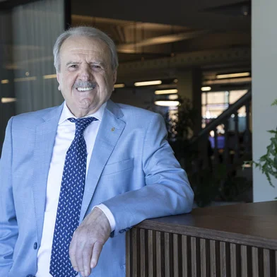 FOTO DE 2020. Morreu na tarde deste domingo (3), aos 92 anos, o empresário Lourenço Darcy Castellan, fundador  e presidente emérito da fábrica de móveis Florense, de Flores da Cunha. Ao lado de figuras como Raul Randon, Paulo Bellini e Adelino Colombo, todos já falecidos, ele compunha o seleto grupo dos "gigantes" do empreendedorismo na Serra gaúcha. Castellan estava internado em um hospital havia alguns dias e apresentou complicações no estado de saúde.<!-- NICAID(15059052) -->