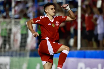 PORTO ALEGRE, RS, BRASIL, 15-01-2026: Campeonato Gaúcho 2026. Pela segunda rodada do Gauchão, o Internacional enfrenta o Monsoon, no Estádio Francisco Noveletto, o Zequinha, no Passo D’Areia. Foto: Jeff Botega/Agência RBS<!-- NICAID(16205073) -->