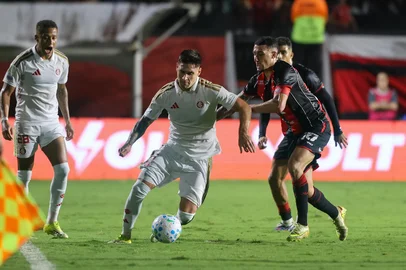 SALVADOR, BA, BRASIL, 23-05-2026: Vitória vs Internacional, no Barradão, pelo Brasileirão Série A 2026. Foto: Ricardo Duarte/SC InternacionalIndexador: ricardo duarte<!-- NICAID(16291777) -->
