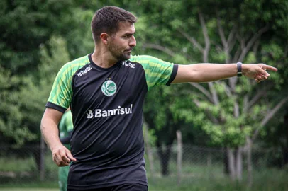 Juventude finaliza preparação para enfrentar o Nacional-SP, na Copa São Paulo. Na foto, técnico Filipe Dias.<!-- NICAID(15317411) -->