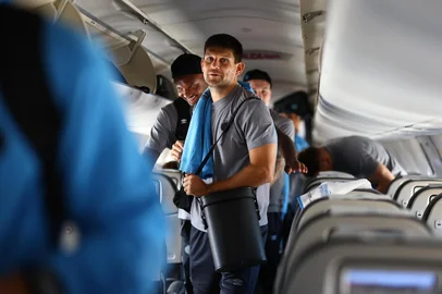kannemann dentro de avião <!-- NICAID(16083352) -->