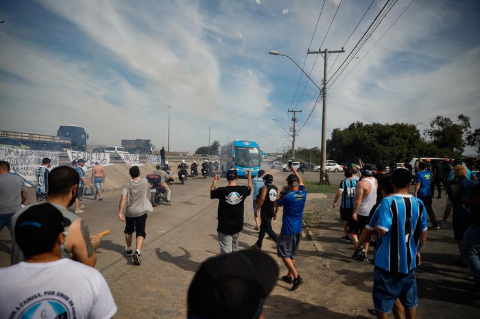 Após anos de estabilidade, Grêmio vive quinto protesto de torcedores nesta temporada