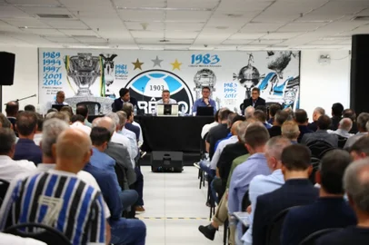 Conselho Deliberativo do Grêmio aprova contas de 2024