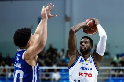 Alexandre Paranhos, basquete, NBB