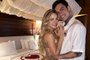O empresário Lincoln Lau oficializou o namoro com Gabi Martins ao entregar-lhe um anel de compromisso. A surpresa foi realizada em Porto de Galinhas, em Pernambuco, onde o casal está passando as férias.<!-- NICAID(15300053) -->