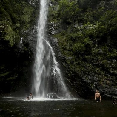 PRAIA GRANDE, SC, BRASIL - 15/02/2020 Especial sobre a Trilha do Rio do Boi, localizada na fenda do Canion Itaimbezinho que faz parte do Parque Nacional Aparados da Serra. Na foto, a cachoeira Braco ForteIndexador: Marco Favero<!-- NICAID(14420491) -->
