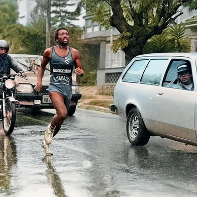 Em 1983, Porto Alegre realizou sua primeira maratona oficial, com percurso plano e clima favorável. O primeiro campeão foi Adão Juarez Camões. Foto: Clube de Corredores de Porto Alegre / Divulgação<!-- NICAID(16032682) -->
