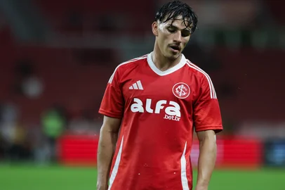 PORTO ALEGRE, RS, BRASIL, 01-10-2025: Internacional x Corinthians. O duelo é válido pela 26ª rodada do Campeonato Brasileiro. Foto: Renan Mattos / Agência RBS<!-- NICAID(16137442) -->