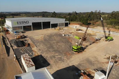 Estaq prepara inauguração de nova sede operacional<!-- NICAID(15513727) -->
