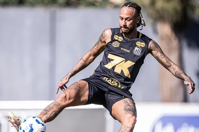 Neymar treinando no Santos<!-- NICAID(16041891) -->