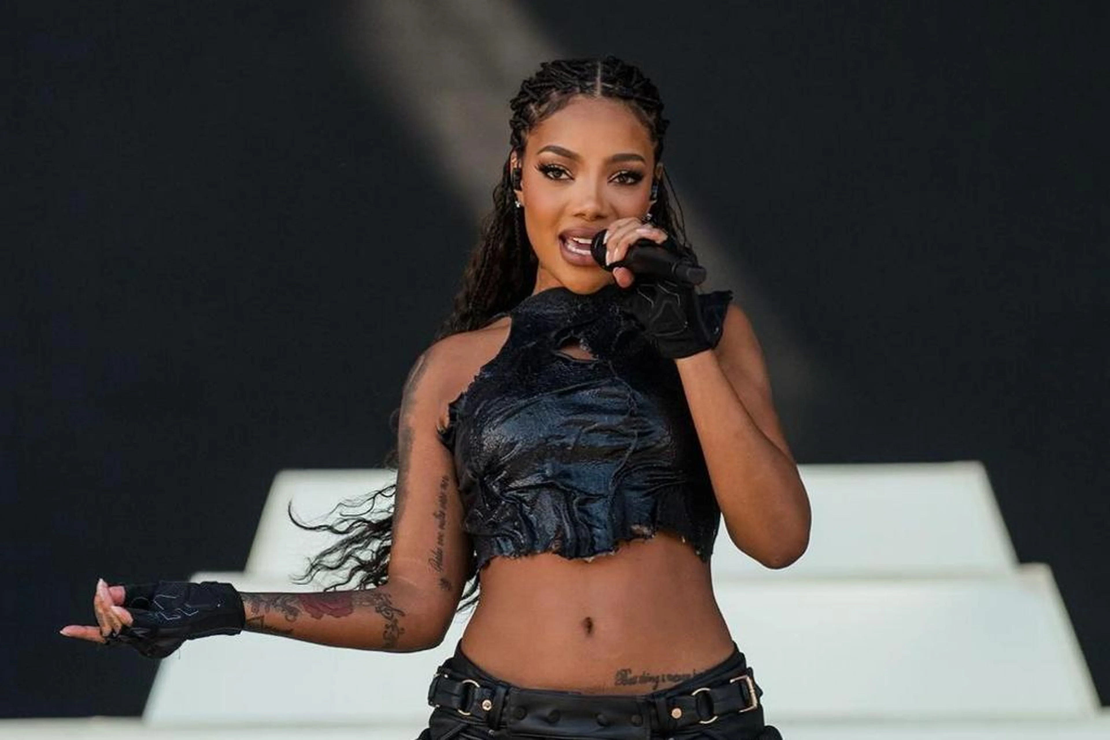 @ludmilla Instagram/Reprodução