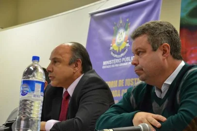Promotores (E) Mauro Rockenbach e (D) Alcindo Bastos da Silva Filho. Foto: Ministério Público / Divulgação<!-- NICAID(15419629) -->