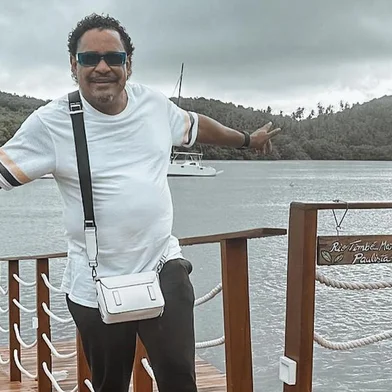 Compadre Washington, 50 anos, é um dos cantores do extinto grupo musical É o Tchan.<!-- NICAID(15122684) -->