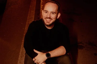 Single Lie With Me dá início a nova fase de Rafa WittMúsica chega às plataformas nesta sexta (30) <!-- NICAID(15220040) -->