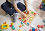 Cartilha ajuda a identificar atrasos no desenvolvimento infantil; veja habilidades esperadas para cada faixa etária