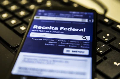 IMPOSTO DE RENDA 2019 â†’ DeclaraÃ§Ã£o IRPF 2019Imposto de Renda, Receita FederalLocal: BrasÃ­liaIndexador: Marcello Casal JrAgÃªncia BrasilFotógrafo: Reporter Fotografico<!-- NICAID(14589754) -->
