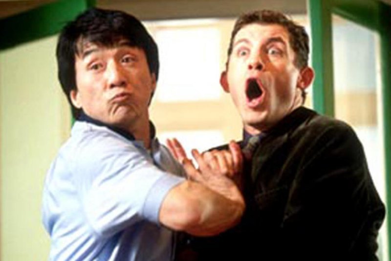 Cena do filme O Medalhão (The Medallion), de Gordon Chan. Com Jackie Chan. Comédia.<!-- NICAID(5298096) -->