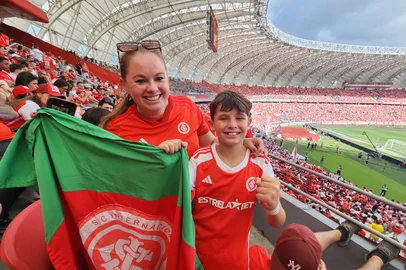 Trocedores do Inter, Francine e Davi Gasparoto