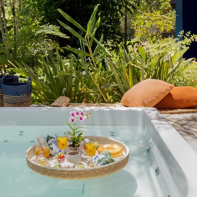 Mostra Glass 2025 , christine loro,piscina, paisagismo, verão<!-- NICAID(15921318) -->