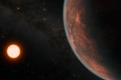 Conceito artístico mostra o exolplaneta Gliese 12 b com atmosfera fina, próximo à estrela anã vermelha que ele orbita.<!-- NICAID(15773392) -->