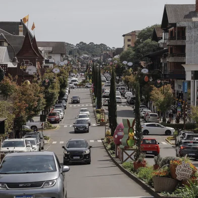 12_04_2025_Pascoa em Gramado2025_Decoracao da Cidade. Foto Cleiton Thiele/SerraPress<!-- NICAID(16018275) -->