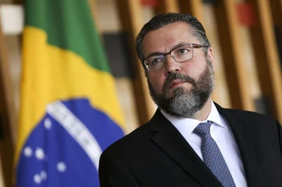 Ernesto Araújo, itamaraty<!-- NICAID(13927920) -->