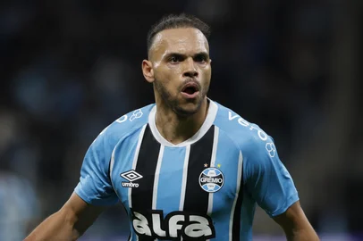 Renan Mattos / Agencia RBS PORTO ALEGRE, RS, BRASIL, 12-06-2025: Grêmio recebe Corinthians pela 12ª rodada do Campeonato Brasileiro 2025, na Arena Porto-Alegrense. O tricolor vem de duas vitórias seguidas no campeonato e busca manter o bom momento na véspera da parada para o Mundial de Clubes. Braithwaite. Foto: Renan Mattos/Agência RBS<!-- NICAID(16058632) -->