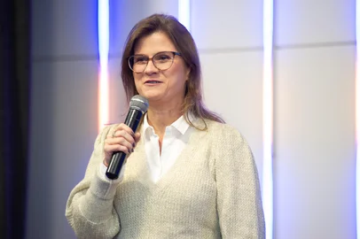 A diretora-presidente da Fruki Bebidas, Aline Eggers Bagatini,palestrou na reunião-almoço da Câmara de Indústria, Comércio e Serviços de Caxias do Sul (CIC Caxias). Ela assumiu a presidência da empresa gaúcha em 2019, sucedendo o pai dela, o empresário Nelson Eggers, e se tornando a primeira mulher no cargo máximo da organização.<!-- NICAID(15456151) -->