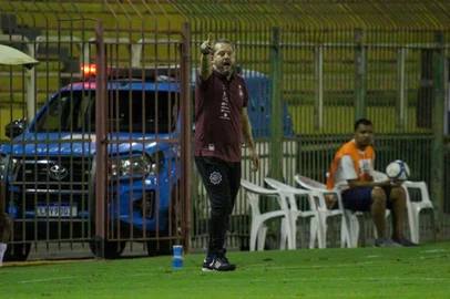 Volta Redonda x Caxias se enfrentaram no Raulino de Oliveira, pela 10ª rodada da Série C.<!-- NICAID(15796191) -->