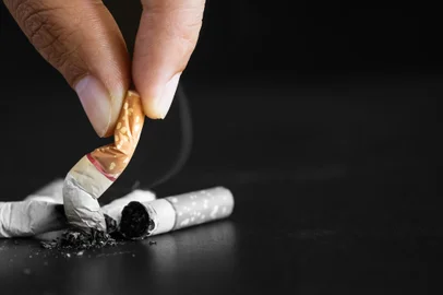 Cigarro. Foto: Siam / stock.adobe.comIndexador: Siam PukkatoFonte: 206874543<!-- NICAID(15804183) -->