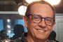 O genro do ex-médico Roger Abdelmassih foi morto durante uma tentativa de assalto no bairro do Morumbi, na zona sul de São Paulo, na tarde de domingo (26). Denis Roberto Piccoli Ramos, 53 anos, pilotava uma moto quando foi abordado por assaltantes. Um policial de folga que passava pelo local interveio e, após troca de tiros, Denis e dois suspeitos acabaram mortos; um terceiro foi socorrido com vida para um hospital da região. O corpo de Ramos vai ser enterrado no Rio Grande do Sul.O velório ocorre na capela da Funerária São Paulo, em Lagoa Vermelha, com início previsto entre 8h e 9h da manhã desta terça-feira (28) e se estende até as 15h. Em seguida será o sepultamento no cemitério municipal da cidade do norte gaúcho.<!-- NICAID(15610541) -->