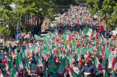 Grito de Alerta, mobilização organizada pela Fetag-RS, reivindica securitização das dívidas em São Luiz Gonzaga, na região das Missões<!-- NICAID(15998670) -->