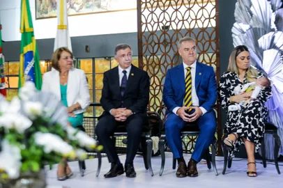 Posse dos novos secretários municipais de Caxias do Sul, para a gestão 2025-2028<!-- NICAID(15945592) -->