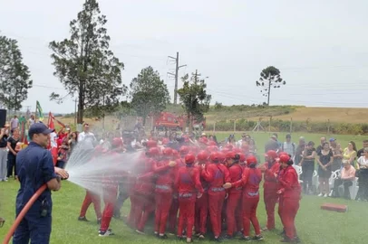 Projeto Bombeiro Mirim está com inscrições abertas em municípios da Serra.<!-- NICAID(15976354) -->